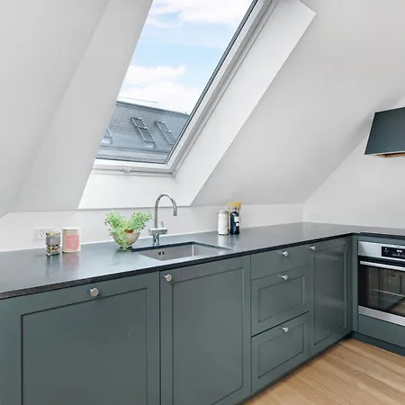 Apartment Sanders Regent - Adorable One-bedroom Near Square