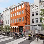 Regent 9 - Great With Terrace In Centre Lägenhet